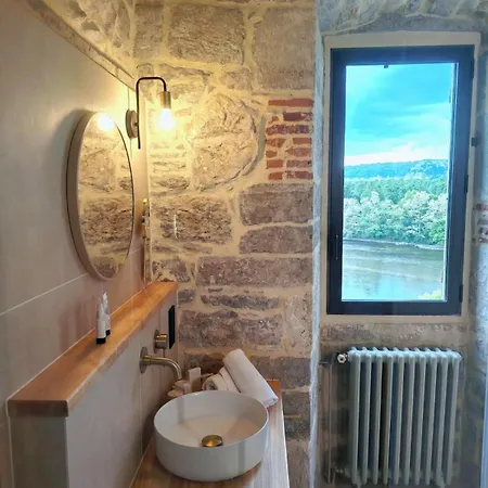 Chateau La Terrasse - Teritoria 3*
